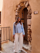 Jean blanc wide leg Ecume Maison Aona vue de profil